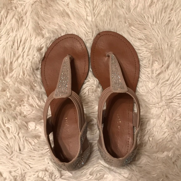 Sparkly Thong Sandals - Picture 2 of 8